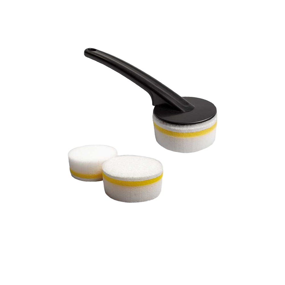 Gomme détachante avec manche